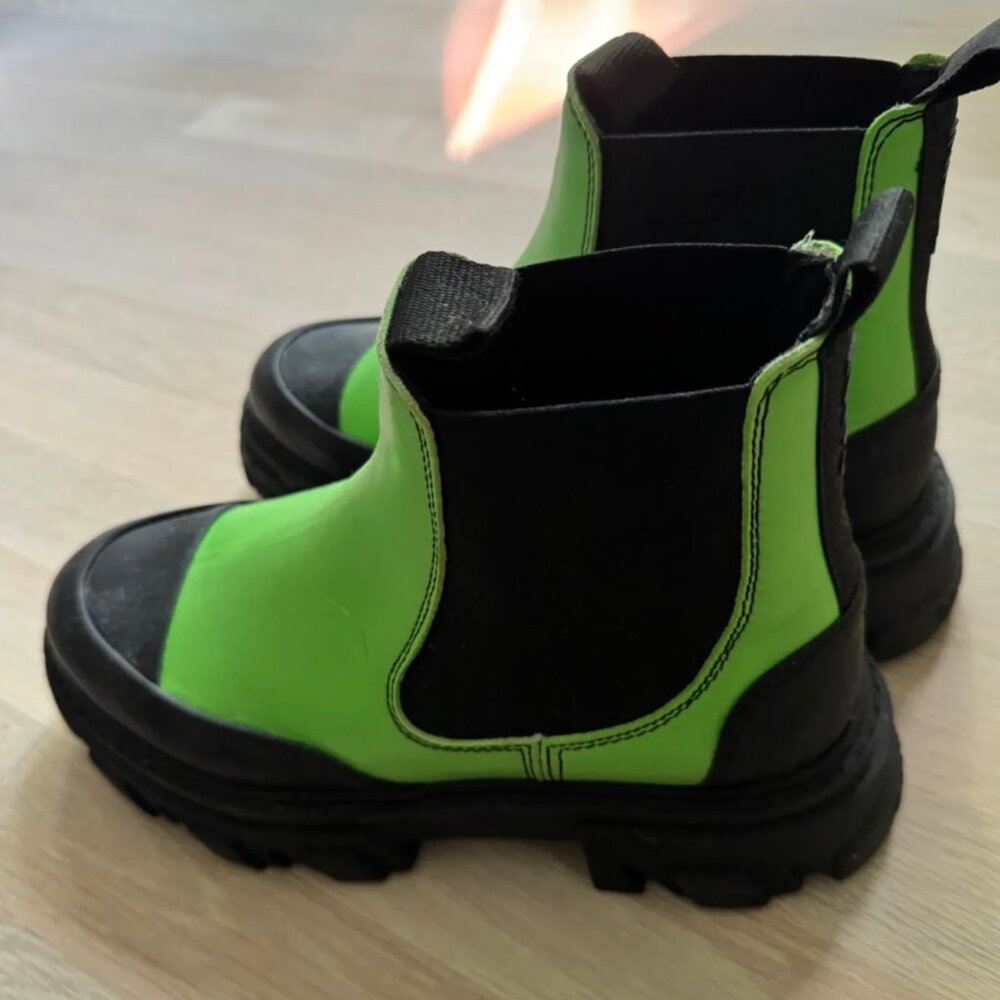 Ganni Low Chelsea Boots Flash Green EU 40  BRAND NEW NEVER WORN - Picture 5 of 6